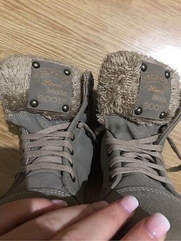 #Bot gri - Görsel 2