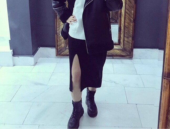 Etek örme yandan yırtmaçlı beli lastikli - Görsel 4