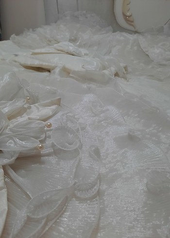 Nakışlı Beyaz Yatak Örtüsü - Görsel 11