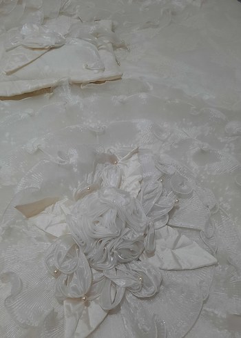 Nakışlı Beyaz Yatak Örtüsü - Görsel 12