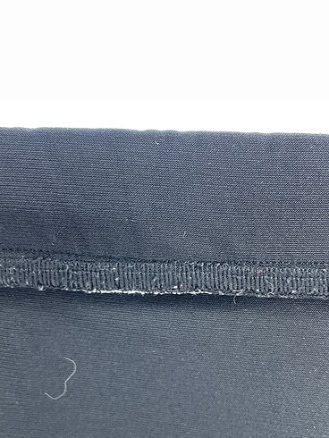 s Beden siyah Renk PreLoved Mini Etek %70 İndirimli.