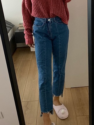 Paça detaylı mom jean