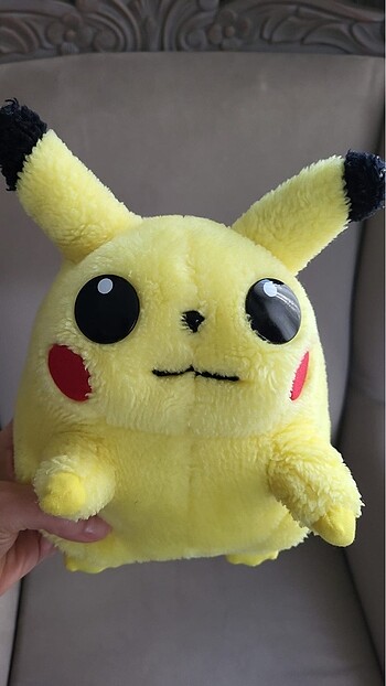 Diğer Pikachu ve Poo oyuncaklar