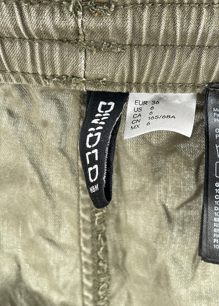 H&M Mini Şort %70 İndirimli. - Görsel 4