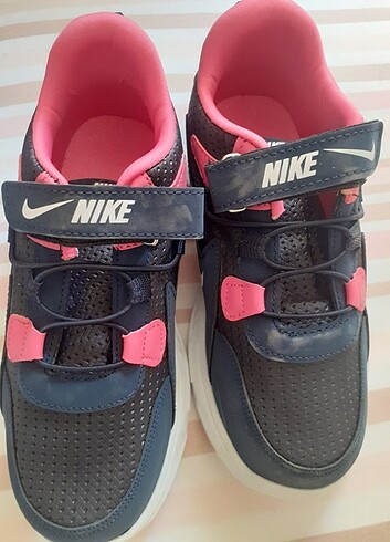 Nike spor ayakkabı 