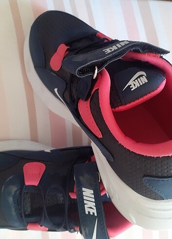 35 Beden çeşitli Renk Nike spor ayakkabı 