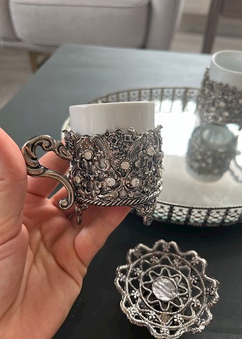 Gri Beyaz Seramik Fincan ve Tepsi Seti - Görsel 3