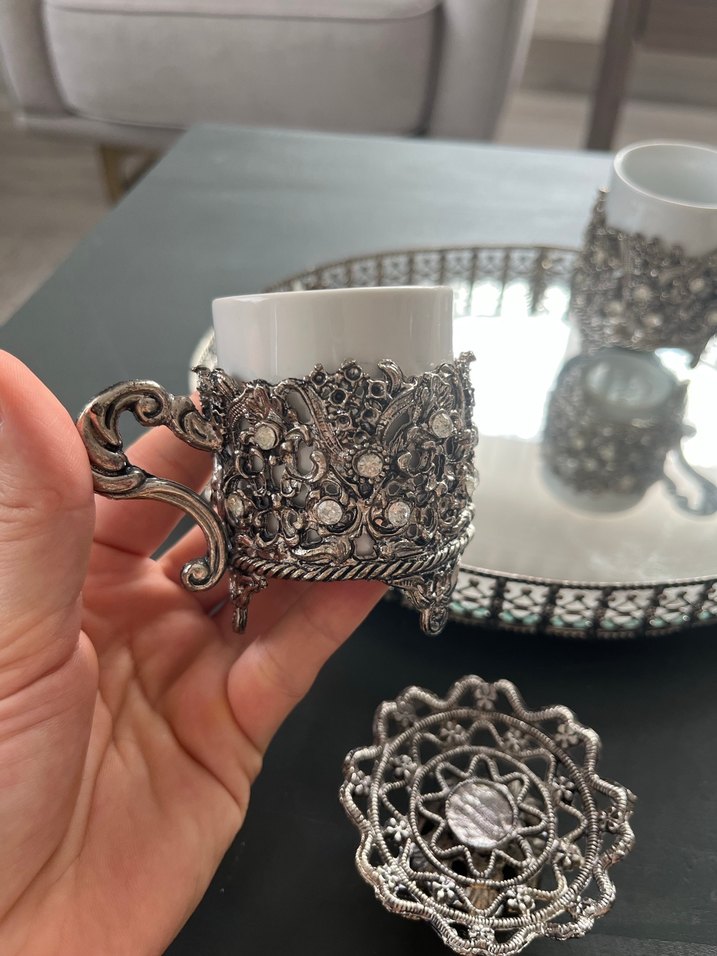 Gri Beyaz Seramik Fincan ve Tepsi Seti - Görsel 3