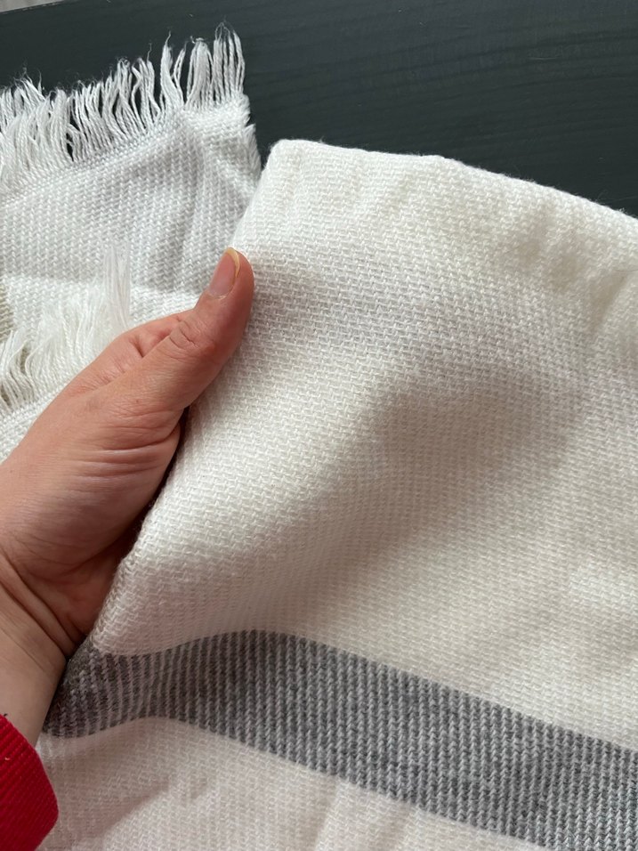 Pamuklu Bohem Tarzı Gri Beyaz Şal - Görsel 2