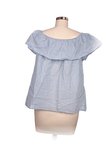 xl Beden Defacto Bluz %70 İndirimli.