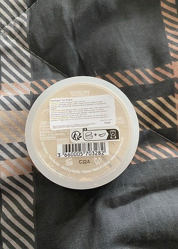 Yves rocher sabitleme pudrasu - Görsel 3