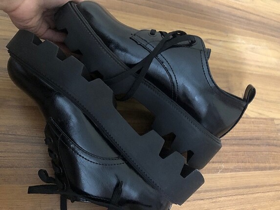 36 Beden siyah Renk Zara klasik ayakkabı