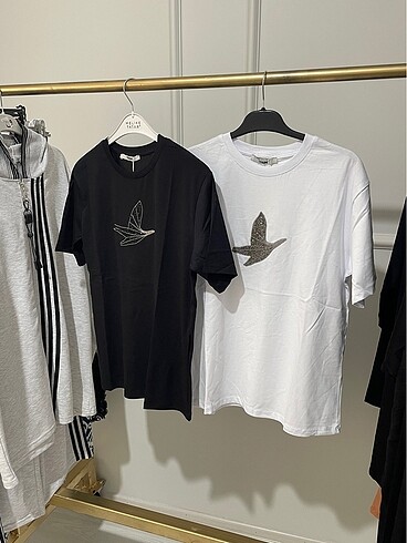 Taşlı tshirt