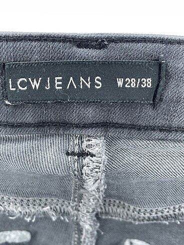28 Beden gri Renk LC Waikiki Jean / Kot %70 İndirimli.