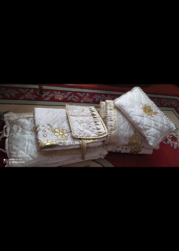 İşlemeli Beyaz Parlak Beşik takımı - Görsel 5