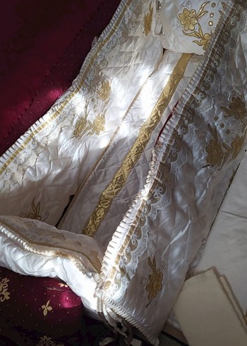 İşlemeli Beyaz Parlak Beşik takımı - Görsel 3