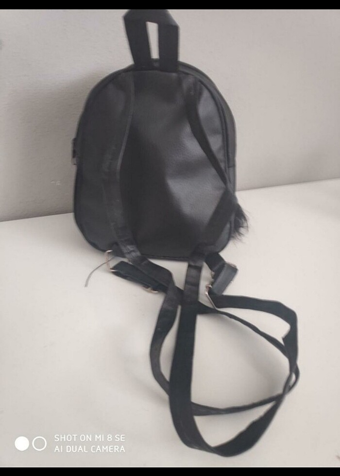 Küçük sırt çantası  - Görsel 3