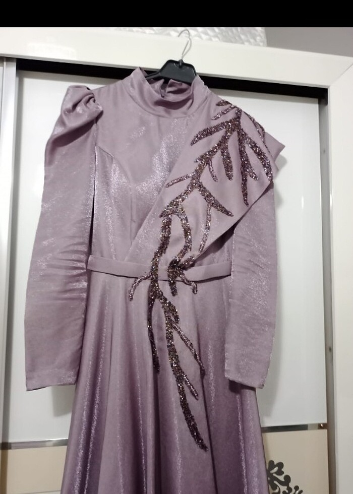 38 beden Lila renk abiye 1 kez giyildi - Görsel 5