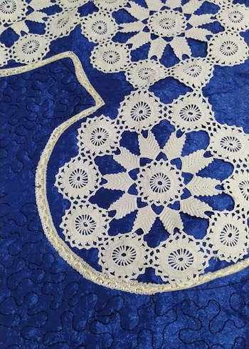 Dantelli Lacivert Yatak Örtüsü ve perde - Görsel 3