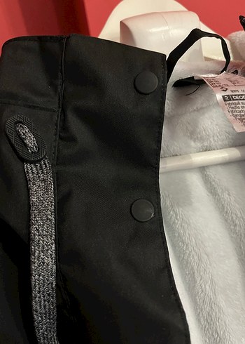 Kadın Siyah Baskılı Midi Parka - Görsel 5