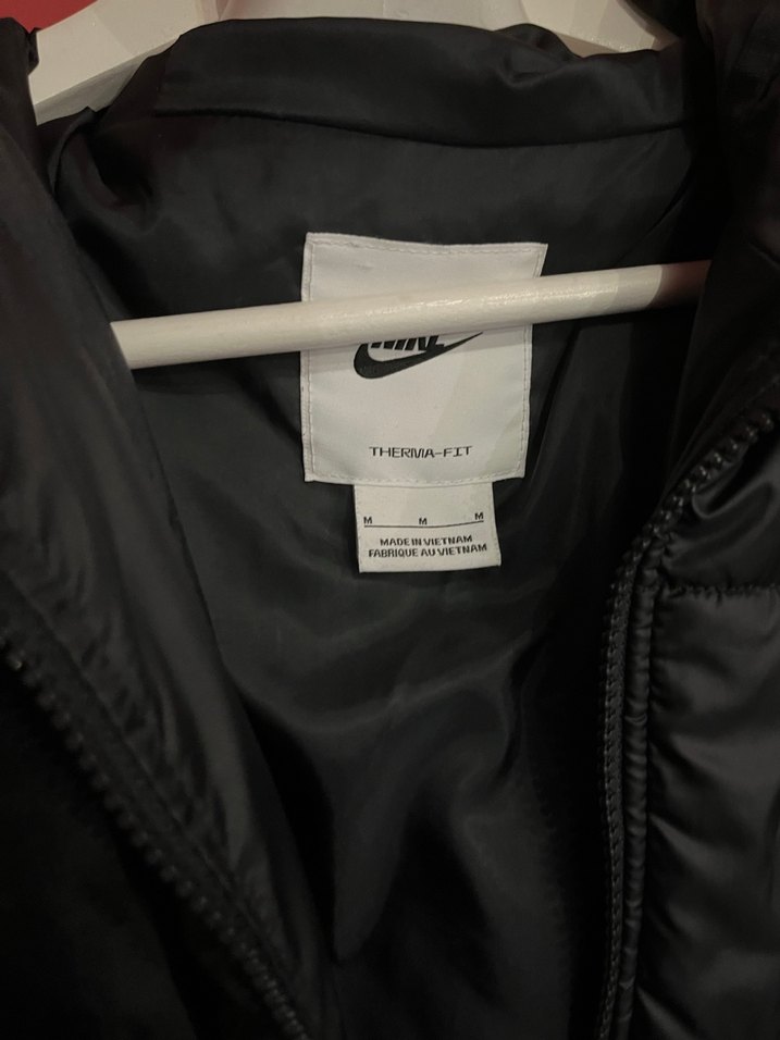 Nike Kadın Siyah Therma-fit Hoodie Parka Mont - Görsel 4