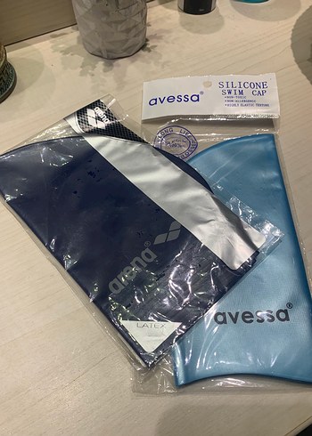 Avessa Erkek Çocuk Mavi Silikon Yüzme Bonesi