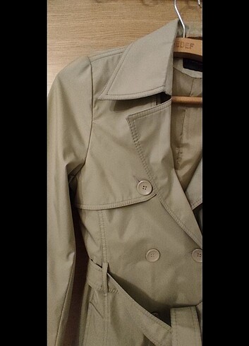 m Beden ten rengi Renk Krem rengi Trenchcoat
