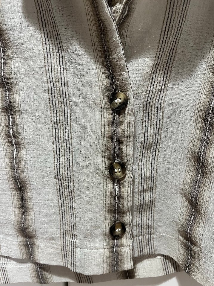 Düğmeli Keten Midi Gömlek - Görsel 3