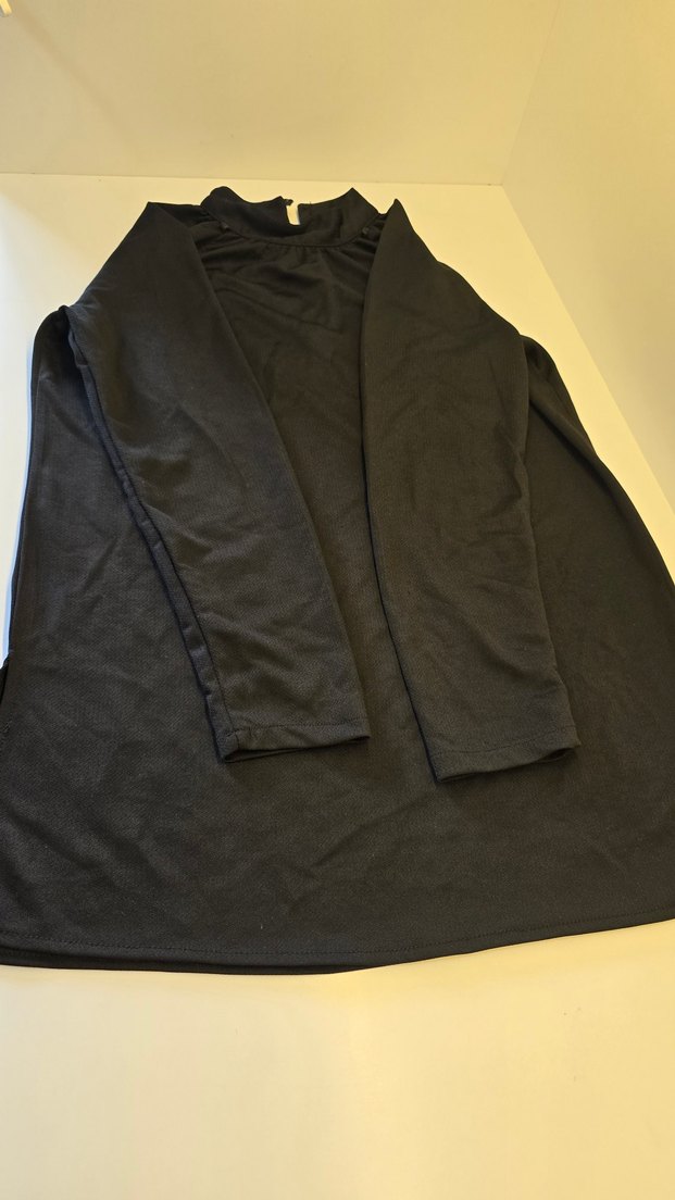 Siyah pantolon tonik takım. - Görsel 2