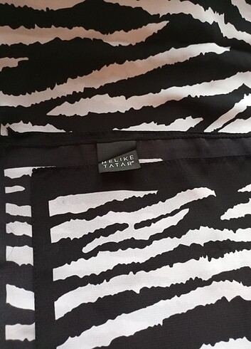 Armine Zebra desenli şal 
