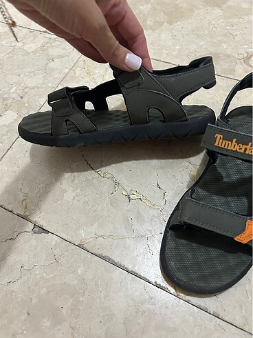 35 Beden haki Renk Timberland sandalet 35 numara