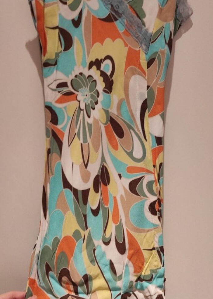 Kombinezon astarlı renkli şifon elbise - Görsel 4