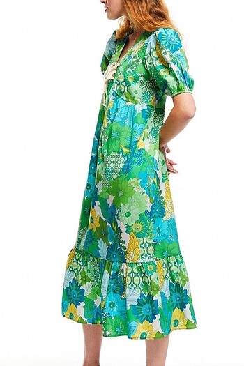 l Beden Yeşil çiçek desenli uzun elbise