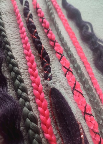 Renkli Püsküllü Gotik Saç Aksesuarı - Görsel 5