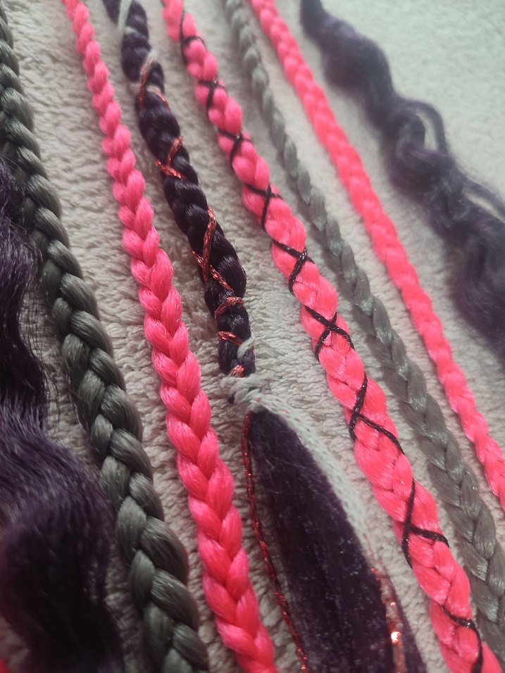 Renkli Püsküllü Gotik Saç Aksesuarı - Görsel 5