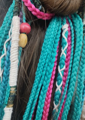 Renkli Püsküllü Bohem Örgülü Saç Aksesuarı - Görsel 18