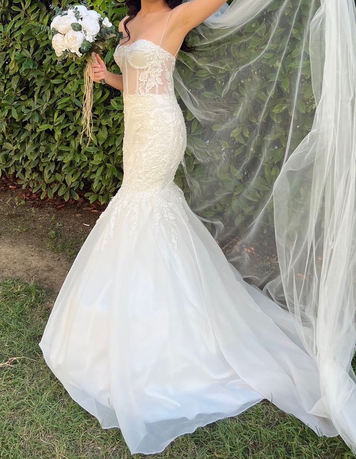 İnce Askılı Beyaz Denizkızı Gelinlik - Görsel 2