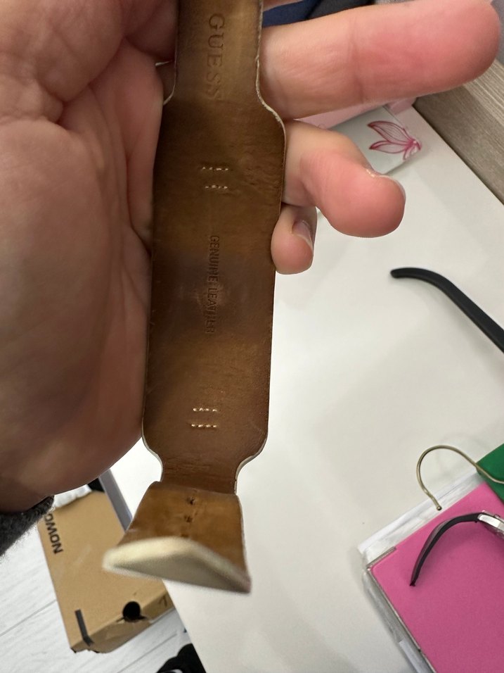 Guess Bej Tokalı Kadın Saati - Görsel 2