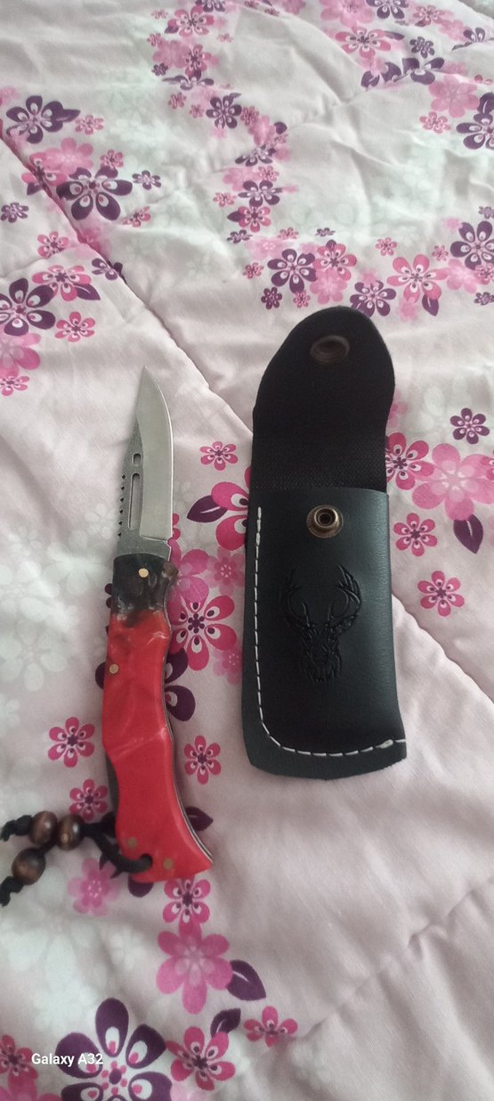 Kırmızı Katlanır Bıçak ve Kılıfı n690 - Görsel 2