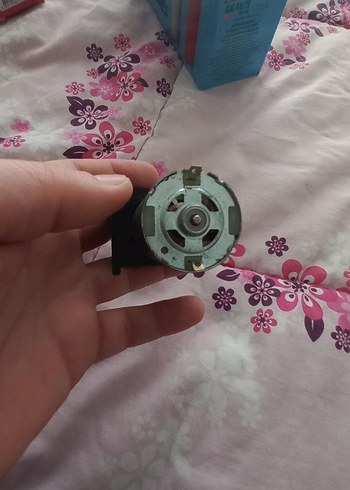 Gri şarjlı matkap Motoru ve sabitleme ayağı - Görsel 3