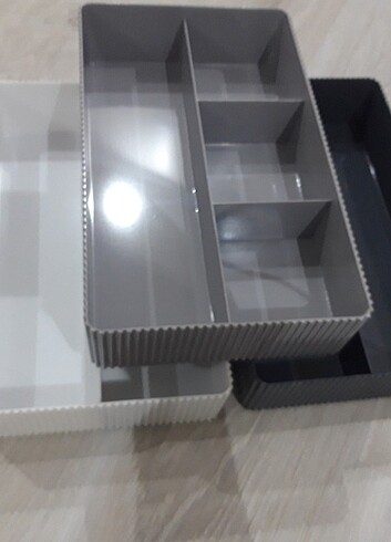 4 Bölmeli Organizer 