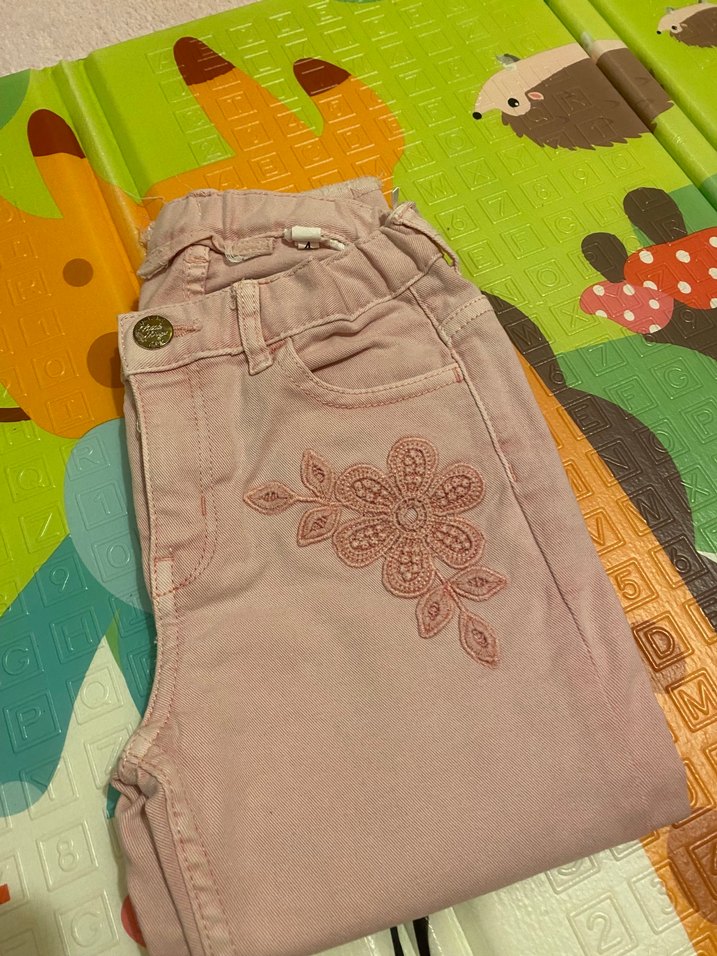 Dantel Detaylı Pembe Nakışlı Kız Pantolonu - Görsel 2