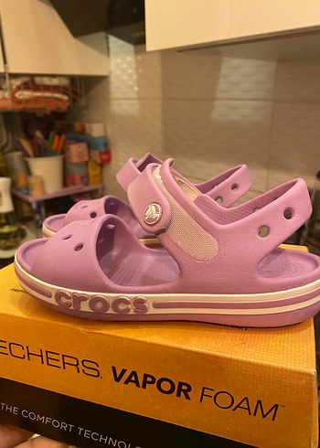 Crocs kız çocuk sandalet