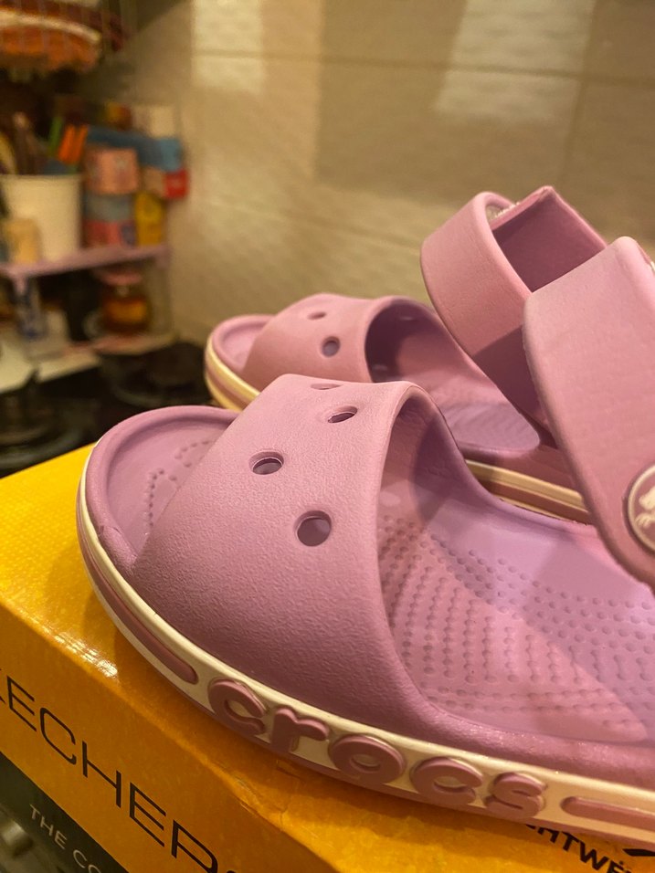 Crocs kız çocuk sandalet - Görsel 5