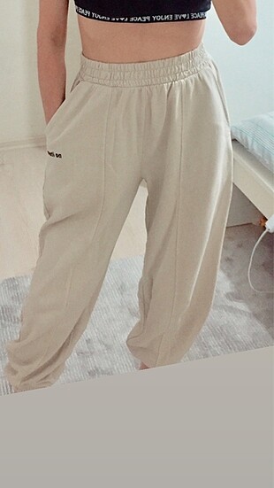 m Beden ten rengi Renk bershka pantolon esofman