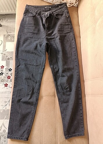 Mom jeans