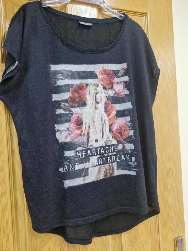 Siyah Baskılı T-shirt - Görsel 4