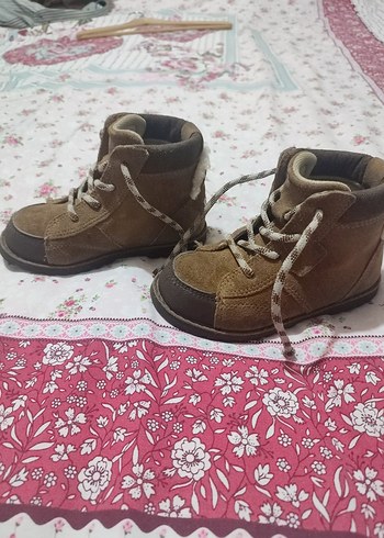 UGG çocuk bot - Görsel 3