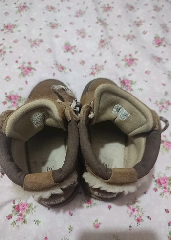 UGG çocuk bot - Görsel 6