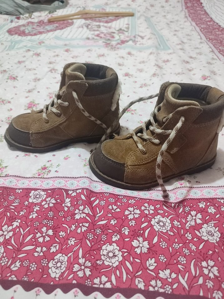 UGG çocuk bot - Görsel 3